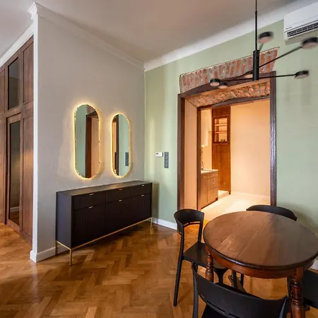 Apartment P19 *